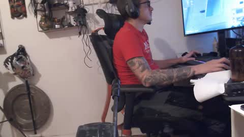 Snapshot of hotkinkytat chatting on December 5, 2025, 1:09 pm hotkinkytat online show from December 5, 2025, 1:09 pm