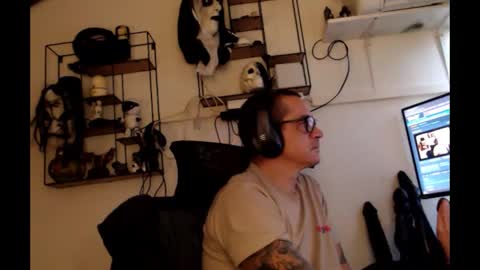 Snapshot of hotkinkytat chatting on January 19, 2026, 12:09 pm hotkinkytat online show from January 19, 2026, 12:09 pm