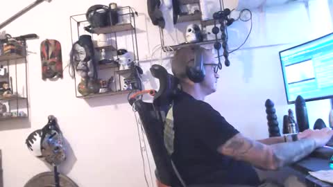 Snapshot of hotkinkytat chatting on April 28, 2026, 2:00 pm hotkinkytat online show from April 28, 2026, 2:00 pm