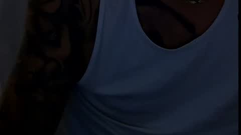 Snapshot of hotkinkytat chatting on June 25, 2026, 4:01 am hotkinkytat online show from June 25, 2026, 4:01 am