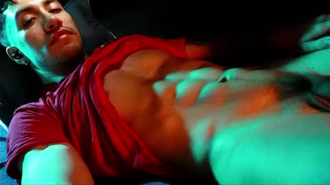 Hotlatinking online show from June 11, 2026, 2:53 am