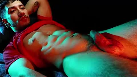 Hotlatinking online show from August 5, 2026, 9:50 pm