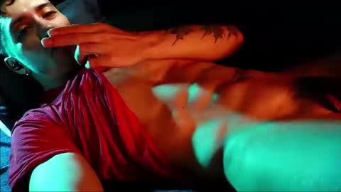 Hotlatinking online show from August 7, 2026, 8:55 pm