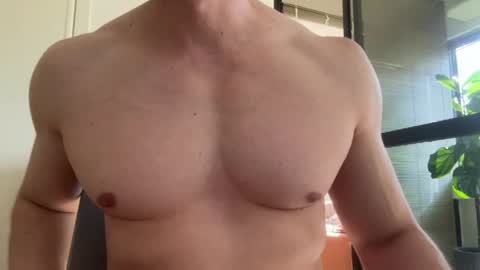 hotlatinmate online show from August 6, 2026, 6:10 pm