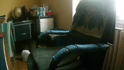 hotleopold online show from January 7, 2026, 1:24 pm