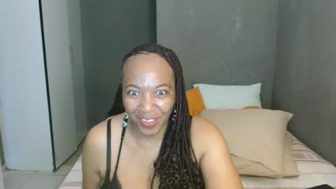 Snapshot of hotlilya chatting on June 12, 2026, 8:24 am hotlilya online show from June 12, 2026, 8:24 am