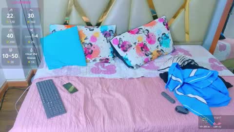 hotlittlechill online show from October 20, 2025, 9:15 pm