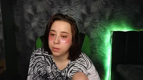 hotmariella online show from January 22, 2025, 2:15 am