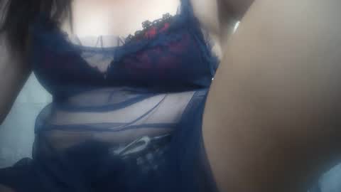 Snapshot of hotmatureladyxxx chatting on February 10, 2025, 11:55 pm hotmatureladyxxx online show from February 10, 2025, 11:55 pm