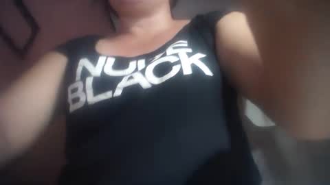 Snapshot of hotmatureladyxxx chatting on October 14, 2025, 3:02 pm hotmatureladyxxx online show from October 14, 2025, 3:02 pm