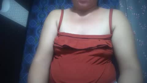 Snapshot of hotmatureladyxxx chatting on November 1, 2025, 2:24 am hotmatureladyxxx online show from November 1, 2025, 2:24 am