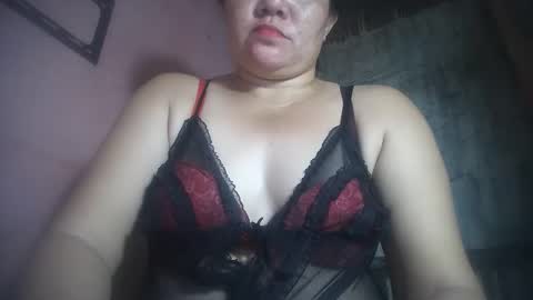 hotmatureladyxxx online show from May 5, 2026, 12:35 pm