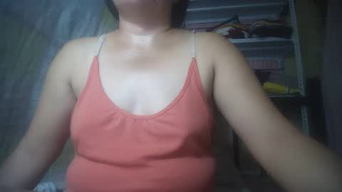hotmatureladyxxx online show from May 12, 2026, 7:00 pm
