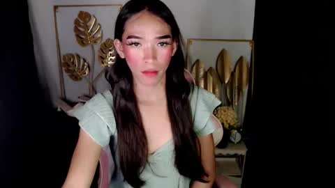 Snapshot of hotmichelle292006 chatting on April 20, 2026, 10:18 am HI its me youre lovely MICHAELA online show from April 20, 2026, 10:18 am