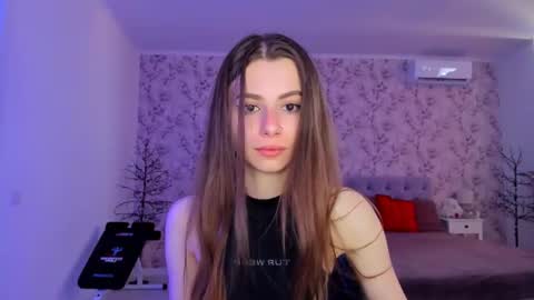 hotmolly_ online show from July 2, 2026, 9:59 am