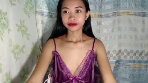 hotmom_gia online show from February 3, 2025, 12:36 am