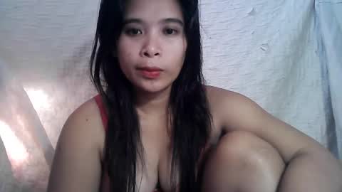 Snapshot of hotmompinay30 chatting on March 15, 2026, 11:33 pm flor online show from March 15, 2026, 11:33 pm