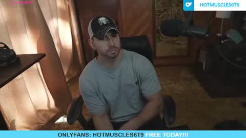 hotmuscles6t9 online show from June 18, 2026, 12:53 pm