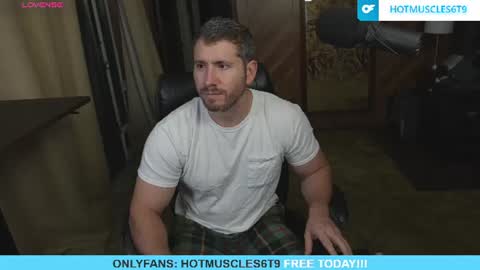 hotmuscles6t9 online show from June 22, 2026, 2:57 am