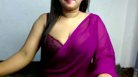 Snapshot of hotmuskan21 chatting on October 12, 2025, 5:45 pm Muskan online show from October 12, 2025, 5:45 pm