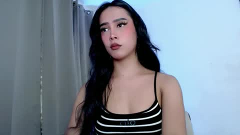 Snapshot of hotnaughty_beatrice chatting on October 31, 2025, 8:10 pm HOT BEATRICE online show from October 31, 2025, 8:10 pm