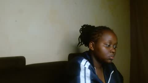 Rose online show from November 20, 2025, 11:48 pm