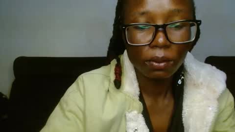 Rose online show from December 1, 2025, 3:17 pm