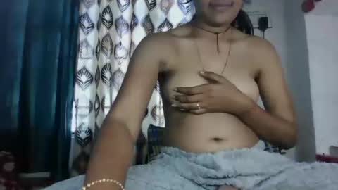 lola online show from February 8, 2025, 7:48 am