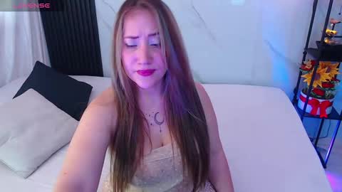 Snapshot of hotpawgmilf chatting on October 14, 2025, 6:52 pm Sussy Bloom online show from October 14, 2025, 6:52 pm