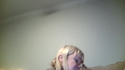 hotpepperose online show from December 18, 2024, 7:04 am