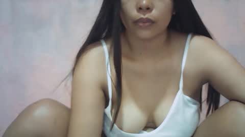 hotpink4u04 online show from April 24, 2026, 10:56 pm