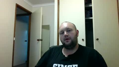 Snapshot of hotrodder323 chatting on December 6, 2024, 10:19 pm hotrodder323 online show from December 6, 2024, 10:19 pm