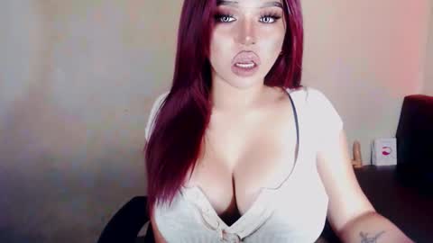 Marga Avery online show from December 18, 2024, 8:42 am