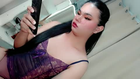 Snapshot of hotsiren101 chatting on June 14, 2026, 4:14 am hotsiren101 online show from June 14, 2026, 4:14 am