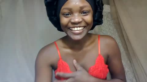 Snapshot of hotskinny981 chatting on July 26, 2026, 7:15 am chocolate online show from July 26, 2026, 7:15 am