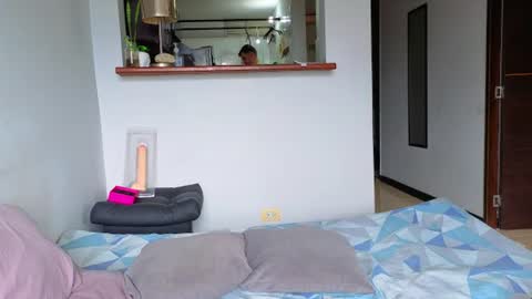 Andres online show from July 12, 2026, 6:43 pm