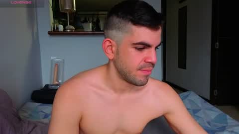 Andres online show from July 26, 2026, 11:00 pm