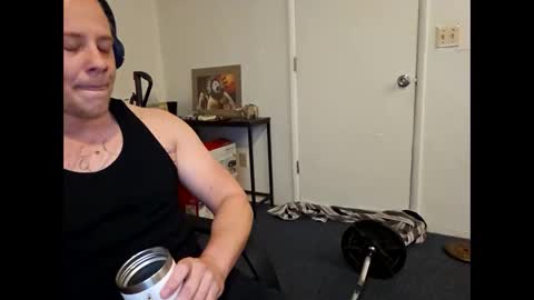 hotsummers95 online show from January 10, 2026, 4:58 am