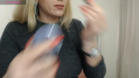 Eryka online show from February 1, 2025, 8:08 am