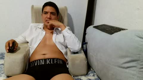 Snapshot of hott_mexican chatting on June 16, 2026, 12:13 am YAYO online show from June 16, 2026, 12:13 am