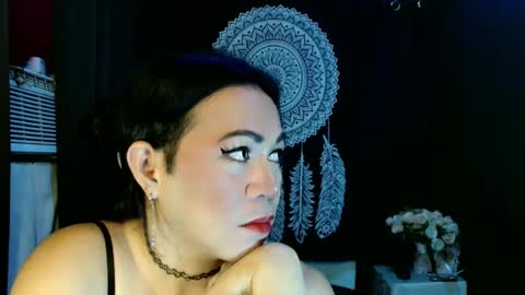 Snapshot of hott_summerr chatting on January 19, 2025, 9:01 am Alex Summer online show from January 19, 2025, 9:01 am