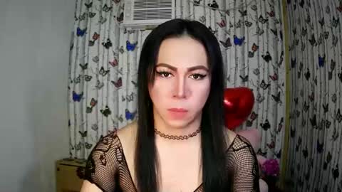 Snapshot of hott_summerr chatting on February 10, 2025, 8:20 am Alex Summer online show from February 10, 2025, 8:20 am
