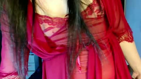 Snapshot of hott_summerr chatting on March 4, 2025, 5:45 pm Alex Summer online show from March 4, 2025, 5:45 pm
