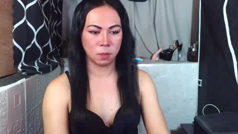 Alex Summer online show from May 28, 2026, 6:43 am