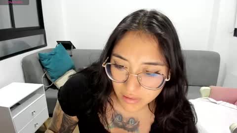 AMY online show from October 21, 2025, 1:17 am