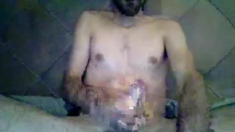 hottboy1994 online show from October 31, 2025, 7:20 am