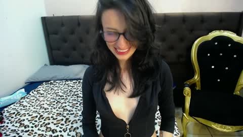 Snapshot of hottcandy21 chatting on December 27, 2024, 8:18 pm HottCandy21 online show from December 27, 2024, 8:18 pm