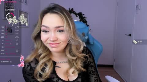 Snapshot of hottease_pvt chatting on December 14, 2024, 11:18 am hello Im Eva online show from December 14, 2024, 11:18 am