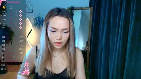 Snapshot of hottease_pvt chatting on December 22, 2024, 11:44 am hello Im Eva online show from December 22, 2024, 11:44 am