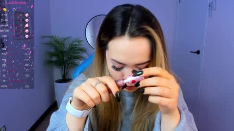 Snapshot of hottease_pvt chatting on January 5, 2025, 11:04 am hello Im Eva online show from January 5, 2025, 11:04 am